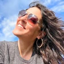 Amber Dingess's Instagram, Twitter & Facebook