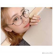 niziu rima メガネ姿に絶賛の声 可愛すぎ 雰囲気変わる モデルプレス 虹 リマ ニナ