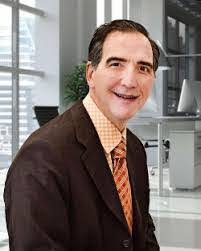 Dondi Smith's Instagram, Twitter & Facebook