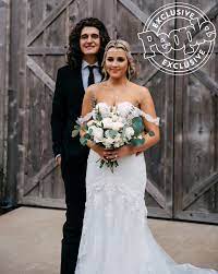 From American Idol To The Altar All The Photos From Gabby Barrett And Cade Foehner S Wedding American Idol Contestants American Idol American Idol Winner