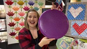Find over 100+ of the best free floral pattern images. Inspired To Sew Live W Therese Ombre Flower Bouquet Virtual Events All Iowa Shop Hop Magazine Youtube