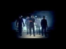 Difahamkan, lagu itu bersesuaian dengan filem polis evo yang cuba mengangkat martabat, tema kehidupan dan cabaran sebagai anggota polis. Download Lagu Polis Evo Mp4 Mp3 3gp Naijagreenmovies Fzmovies Netnaija