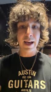 Davy Knowles and his band announce USA tour dates for 2023!