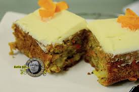 Saya memang dah lama teringin untuk membuat kek karot sendiri tambahan lagi saya belum pernah kukus. Carrot Oat Cake With Cheese Topping