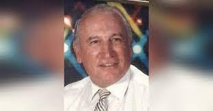 Terri Bragdon's Instagram, Twitter & Facebook