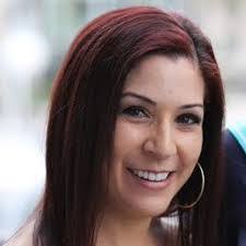 Danielle Hardman's Instagram, Twitter & Facebook