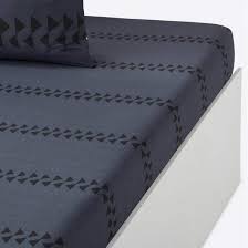 Check spelling or type a new query. Drap Housse Couleurs Macadam Francoise Saget