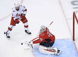 Braden holtby is behind one of the greatest saves in nhl history. Braden Holtby Hot At The Right Time Ahead Of Capitals Playoff Series Washington Times