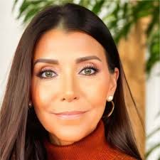 One year ago, I finished my doctorate and truly thank God for the journey. 