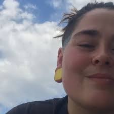 Courtney Crews's Instagram, Twitter & Facebook