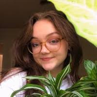 Danielle Daggett's Instagram, Twitter & Facebook