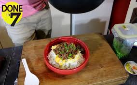 Disajikan di kantin sederhana hingga restoran, makanan ini digemari baik warga lokal maupun turis. Tumis Daging Sapi Pedas Resepkoki Co