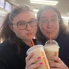 Nicole Mangiero and Zach Tuttle's Wedding Website