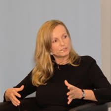 Jun 18, 2021 · gleich nach der wahl der personalberaterin irina kummert zur neuen ethikchefin traten am mittwoch die übrigen drei mitglieder des gremiums zurück. Portrait Kummert Jpg Bundesakademie Fur Sicherheitspolitik