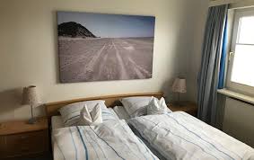 Das deichhotel rose ist ein kleines hotel im inselzentrum von juist. Urlaub Machen Auf Juist Gastehaus Am Deich