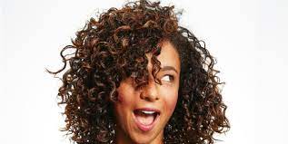 Di seguito i nostri #5 tagli capelli ricci preferiti avvistati per le strade della moda. Capelli Ricci Come Curarli E Le Acconciature Roba Da Donne