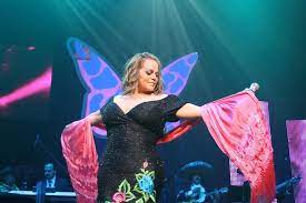Pin De Universal Music Latin Entertai En Tributo A Jenni Rivera Jenni Rivera Diva Trajes Mexicanos