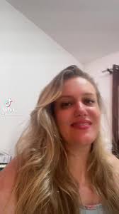 Os vídeos de Vanessa Forner (@vancantando) com som original