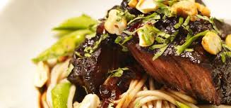 Boeuf Braise Au Tamari Et Au Sirop D Erable Ricardo Recipe Savoury Food Braised Beef Braised Beef Recipes