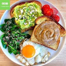 Tag Un Ami Qui Adorerait Ca Deguste Demain Matin Ce Delicieux Ptit Dej Healthy Ce Petit Dej Represente Un Peu Moin Healthy Breakfast Food Nutrition Recipes