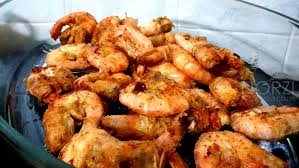 Apakah ingin mengonsumi masakan berkuah di waktu masak sampai seluruh sayuran matang. Norzi Foodilicious House Udang Goreng Butter Berkuah Sedap Dan Senang