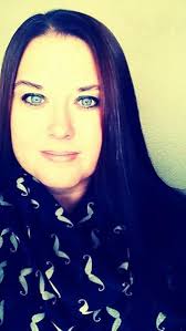 Cocreating Happiness: Stories from Around the World: Castillo Holley,  Alicia: 9781481128438: Amazon.com: Books