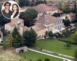 Brad Pitt And Angelina Jolie S Chateau Miraval Celebrity Houses Brad Pitt Brad Pitt And Angelina Jolie