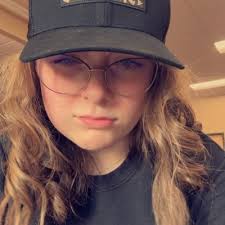 Cassandra Muse (@CassMuse)