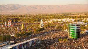 Coachella 2022 will take place over two weekends. 3rrmhv60tx3rzm
