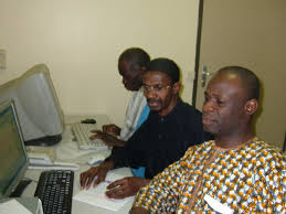 Donner des cours d'informatiques à domicile. Formation Informatique A Domicile