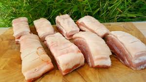 Bereit Fur Den Spiess Schweinebauch Schweinebauch Rezepte Richtig Grillen