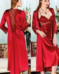 Saten Gecelik Takimlari Gecelik Gecelikmodelleri Geceliktakimlari Satengecelik Bayangecelik Kirmizigecelik Penyegecel Gecelikler Moda Stilleri The Dress