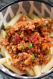 vegane bolognese mit soja schnetzel so geht s in 20 minuten rezept vegane bolognese soja geschnetzeltes vegetarische gerichte