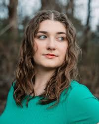 Jessica Pointer's Instagram, Twitter & Facebook