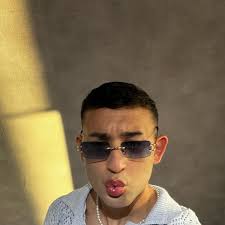 Danny Armas (@dannyasantoyo) • Instagram photos and videos