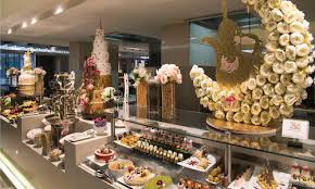 ملتقى الشرق والغرب نارسس الرياض