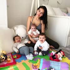 Check spelling or type a new query. O Cristiano Ronaldo Exei Gene8lia Ki Emeis 8ymomaste Tis Kalyteres Stigmes Me Ta Paidia Toy Pics Mothersblog Gr
