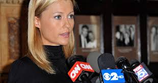 Anthony Weiner stripper penpal Ginger Lee calls for his resignation