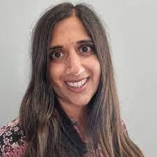 Simran Datta's Instagram, Twitter & Facebook