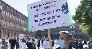 Il decreto sostegni bis, che sarà finanziato con il prossimo scostamento da circa 40 miliardi, conterrà nuovi ristori a fondo perduto per due mensilità, mentre nel primo dl il contributo era parametrato su un. Ozhqi74xcdd Fm