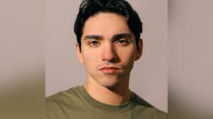 Diego Andres Rodriguez Joins Rachel Zegler in Jamie Lloyd's Production of  Evita at The London Palladium