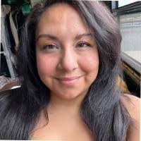 Justine Vargas's Instagram, Twitter & Facebook