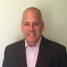 Robert Varnell's Instagram, Twitter & Facebook