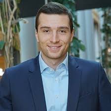 Последние твиты от jordan bardella (@j_bardella). Seine Et Marne Le Depute Europeen Rn Jordan Bardella En Deplacement A Meaux La Marne