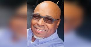 Dexter Hill's Instagram, Twitter & Facebook