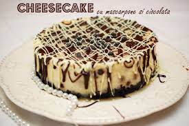 Un cheesecake preparato altre volte (la ricetta qui ),solo che questa volta al posto della marmellata di mirtilli, lo ricoperto con una ganache al cioccolato e nutella. Cheesecake Cu Mascarpone Si Ciocolata Retete Culinare By Teo S Kitchen
