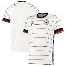 Handgemalte dünne schwarze streifen laufen auf der vorderseite horizontal über das dfbtrikot. Deutschland Trikots Dfb Auswartstrikot 2021 Fussballtrikots Dfb