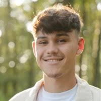 70+ "Leo Petit" profiles