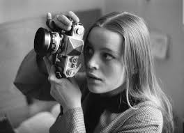 Maybe you would like to learn more about one of these? Tapety Tvar Cerna Zeny Cernobily Portret Blondynka Odvratila Dlouhe Vlasy Bryle Otevri Pusu Herecka Fotoaparat Mikrofon Fotograf Nikon Stavnate Rty Vinobrani Zvuk Magda Vasaryova Divka Usmej Se Ruka Zabava Momentka Cerny