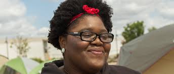 Tanisha Saunders turns her life around by getting involved -